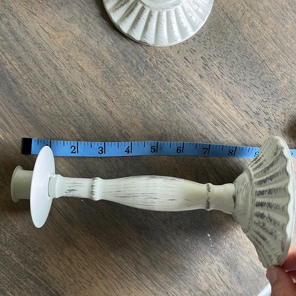 Farmhouse Style Cream Candle Holder Set of 3 Candlesticks - Picture 4 of 5